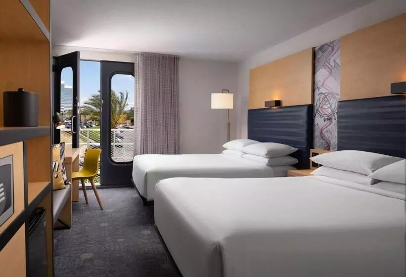 身障者適用クイーンサイズベッドルーム, Aloft El Segundo  Los Angeles Airport