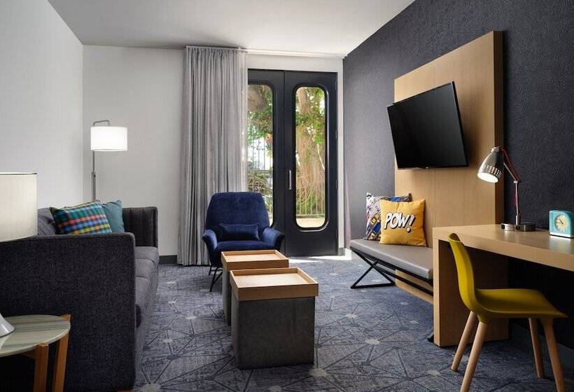 جناح, Aloft El Segundo  Los Angeles Airport