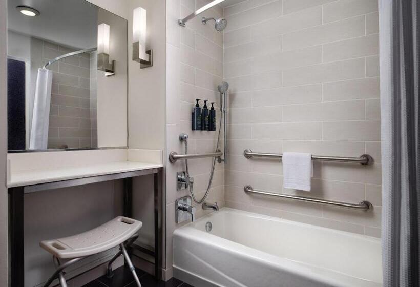 غرفة قياسية سرير كينج لذوى الإحتياجات الخاصة, Aloft El Segundo  Los Angeles Airport