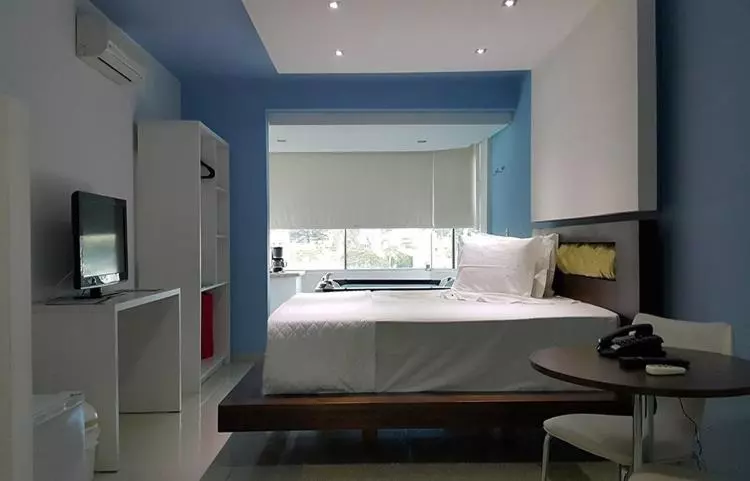 デラックススイート, Emirates Hotel & Suites