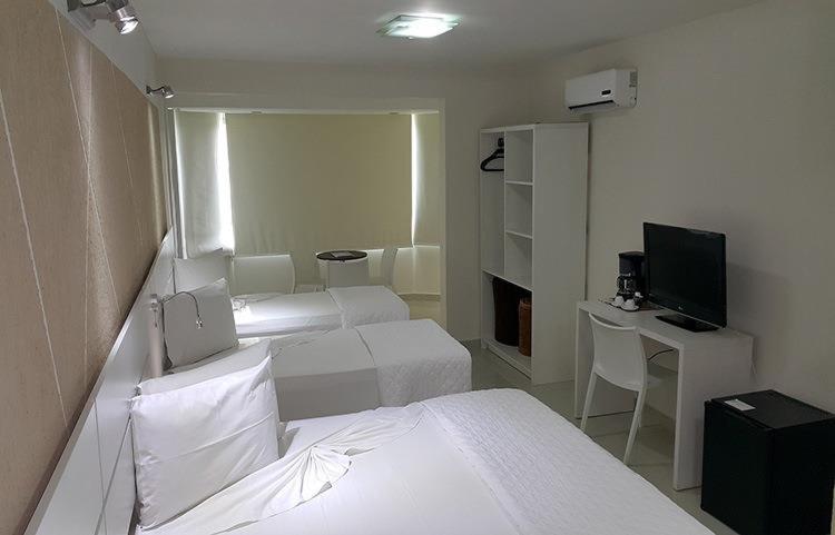 디럭스 4인 룸, Emirates Hotel & Suites