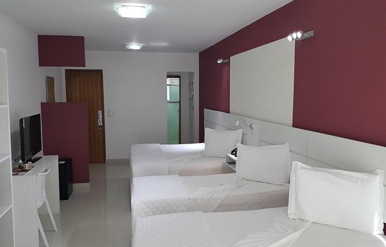 اتاق لوکس چهار تخته, Emirates Hotel & Suites