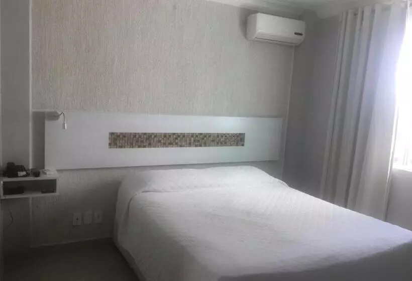 スタンダードルーム, Emirates Hotel & Suites