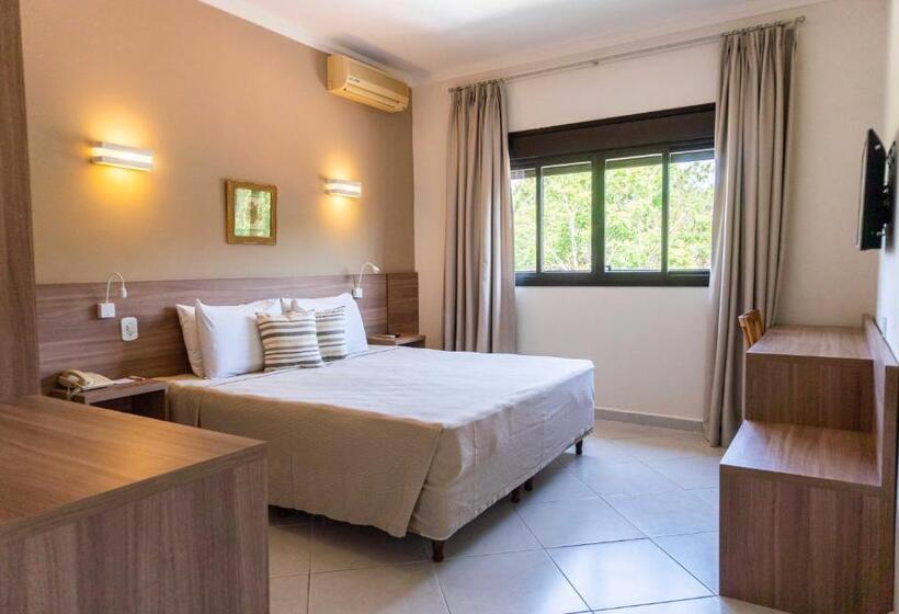 标准三人间, Guararema Parque