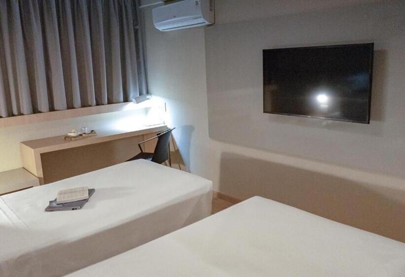 Номер Superior, Intercity Montes Claros