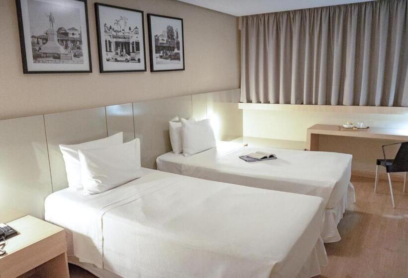 Номер Superior, Intercity Montes Claros