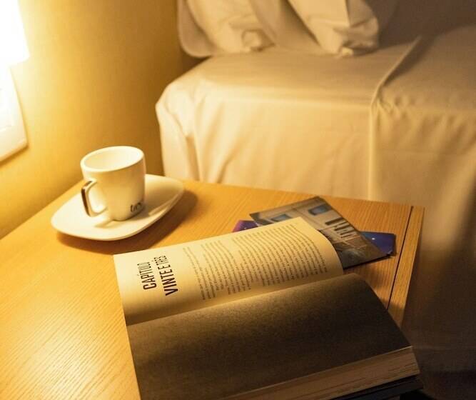 Номер Deluxe, Intercity Montes Claros