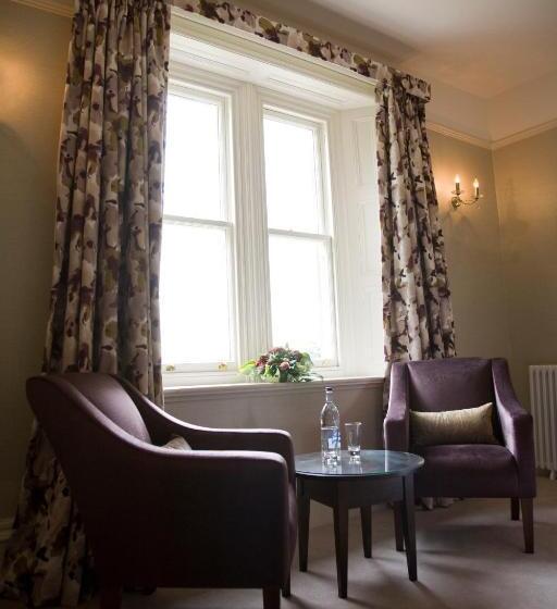 جناح ديلوكس, Kentisbury Grange