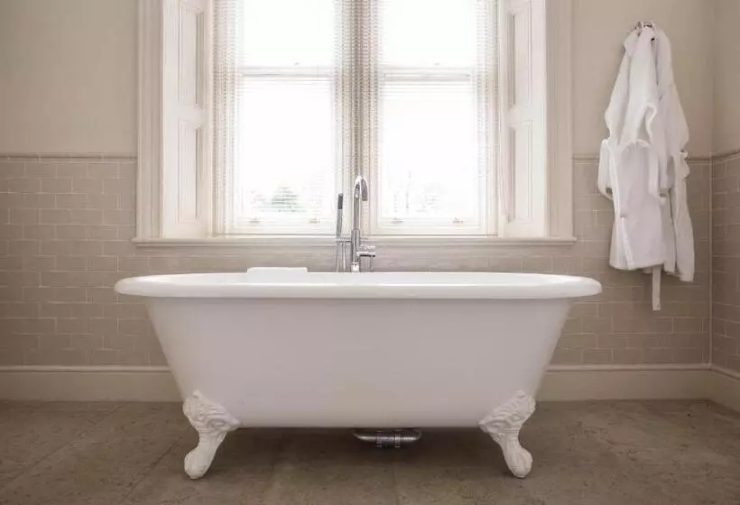 Sviitti, Kentisbury Grange