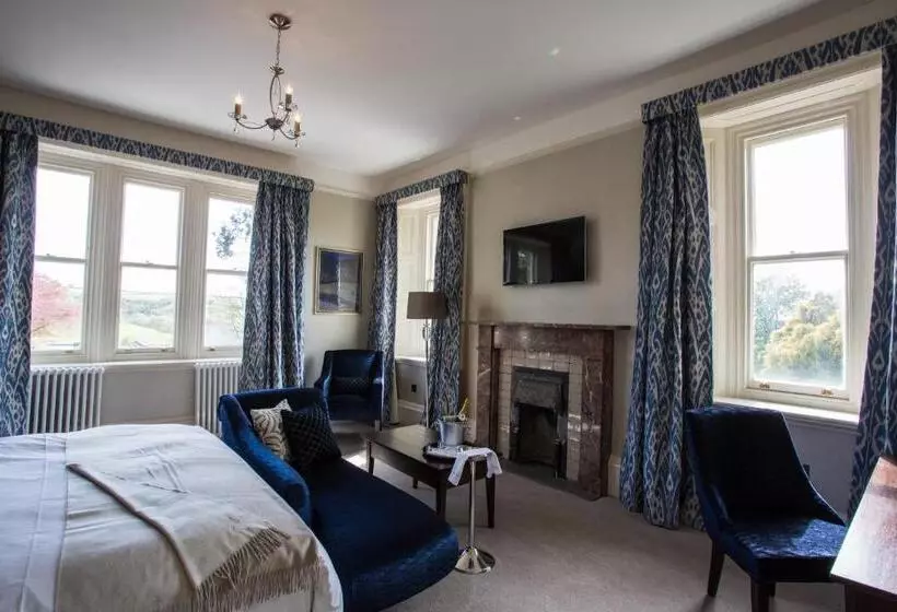 Sviitti, Kentisbury Grange