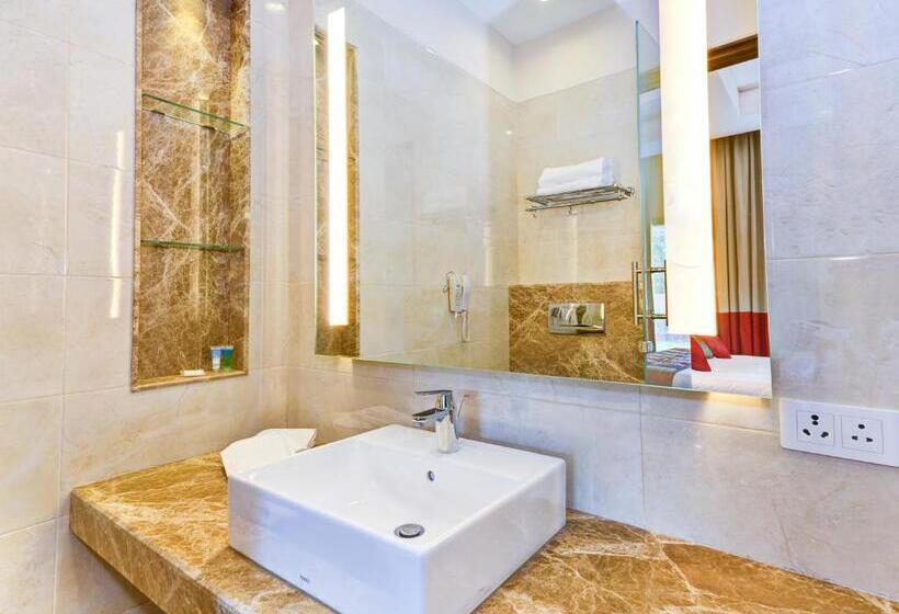 غرفة بريميوم, La Sagrita