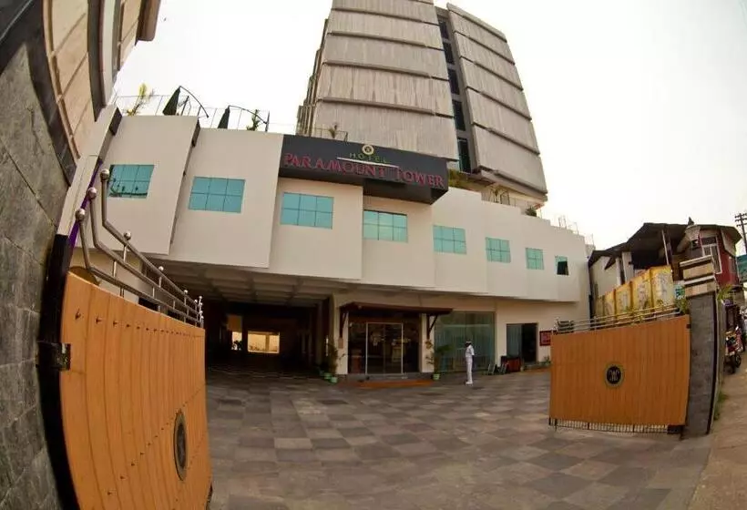 Habitació Estàndard, Paramount Tower