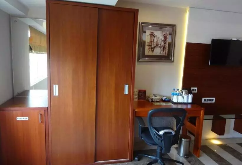 Habitació Deluxe, Paramount Tower