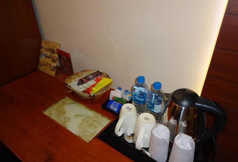 Quarto Deluxe, Paramount Tower