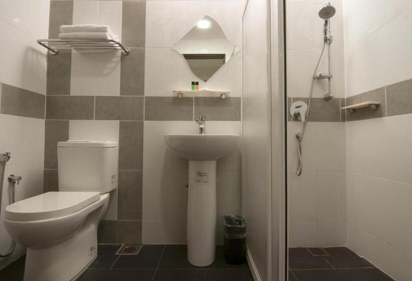 اتاق اجرایی با تخت بزرگ, Scott Hotel Kl Sentral