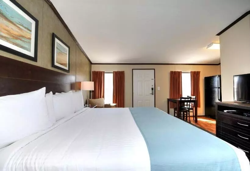 Standard-huone King-vuode, Instalodge Hotel And Suites Karnes City