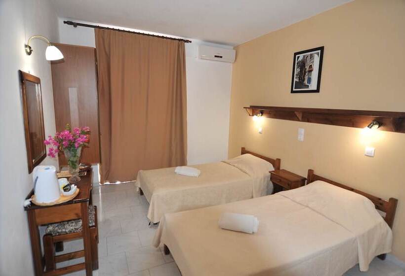 חדר סטודיו סטנדרד, Irene Studios