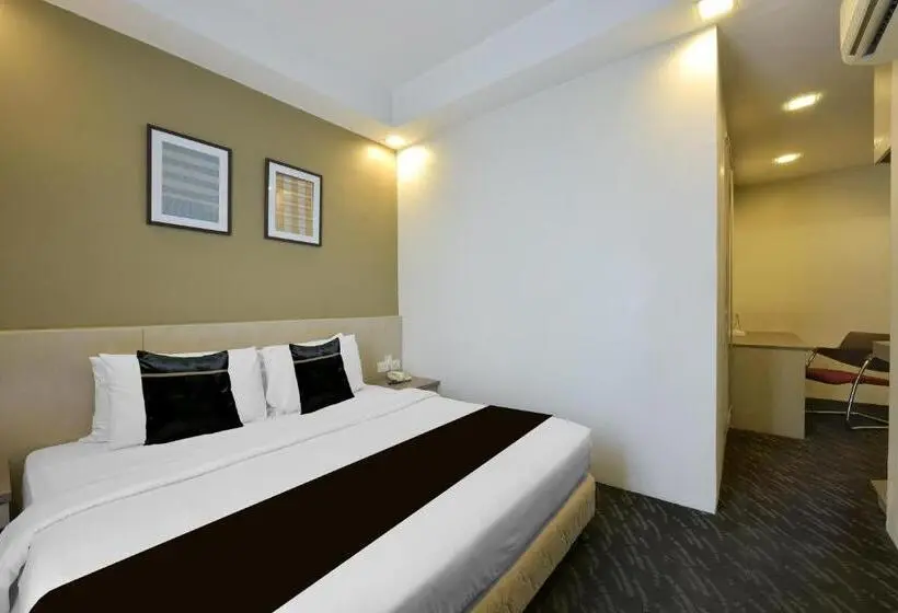 اتاق لوکس با تخت بزرگ, Palette KL Sentral Station Formerly Scott Hotel