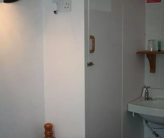 スタンダードシングルルーム, The Haldon Guest House