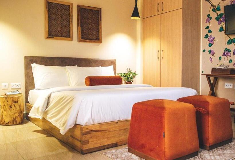 غرفة قياسية, Roots Apartment