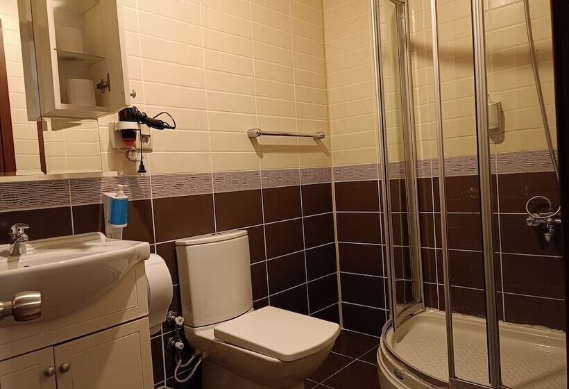 标准工作室, The City Residence