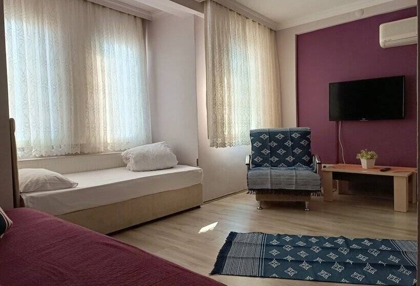 标准工作室, The City Residence