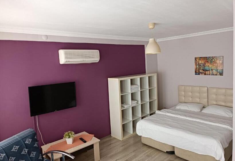 标准工作室, The City Residence