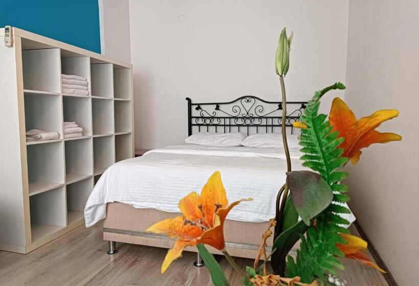 标准工作室, The City Residence