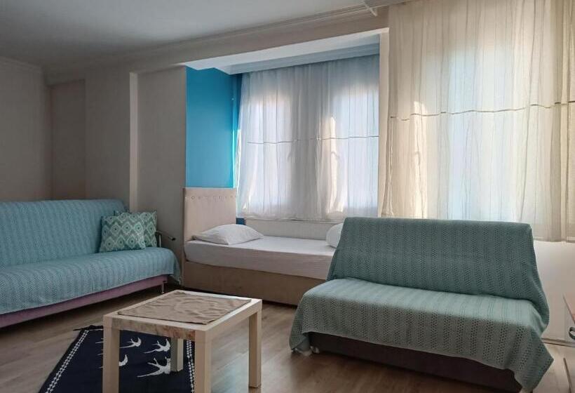 标准工作室, The City Residence