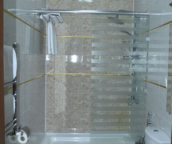 اتاق استاندارد, Naxçıvan Palace