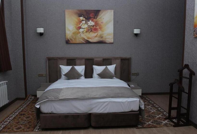 اتاق استاندارد, Naxçıvan Palace