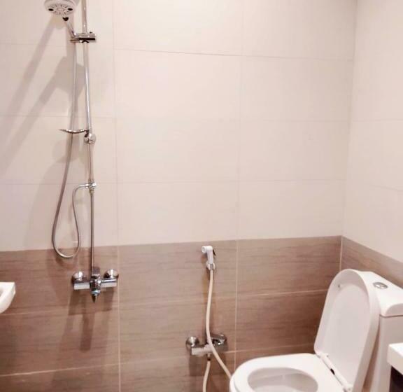 إستوديو قياسى, فندق مسار قرية للشقق المفروشة