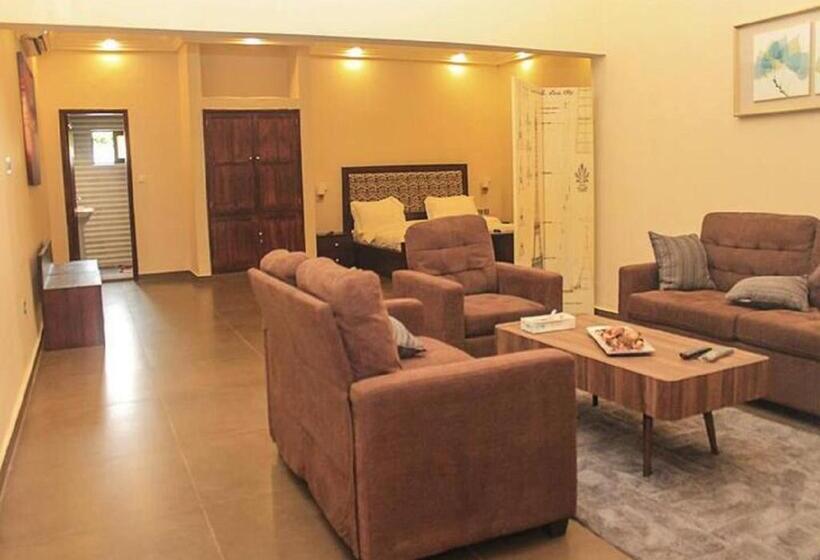 سوییت با چشمانداز باغ, Hôtel Guest House Quatre Saisons