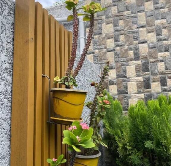 اتاق استاندارد, Hôtel Guest House Quatre Saisons