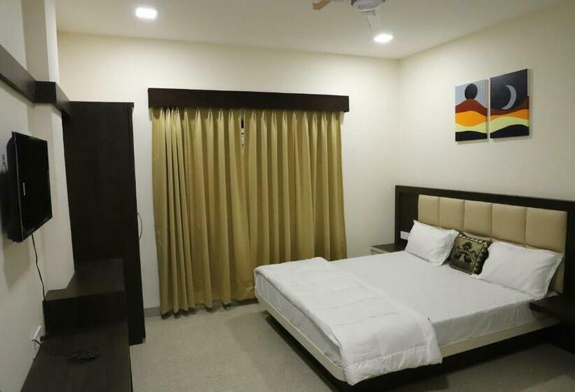 חדר אקונומי, Balaji