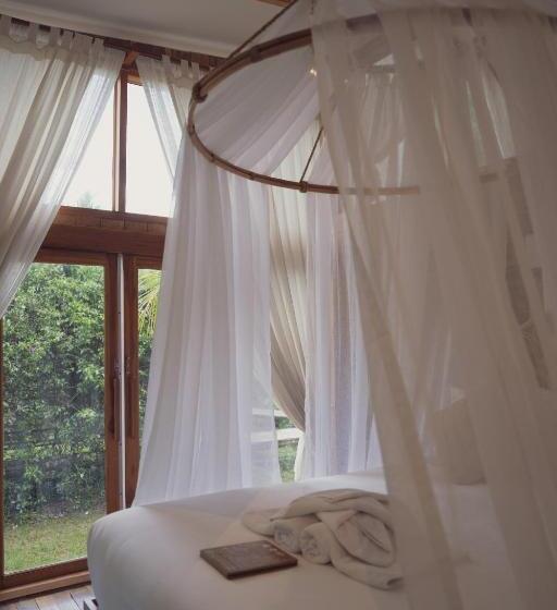 标准三人间共用浴室, บ้านนาก๋างโต้ง Baan Na Kang Tong