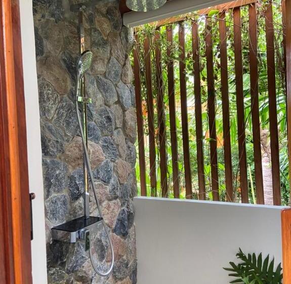 2间卧室的房子, บ้านนาก๋างโต้ง Baan Na Kang Tong