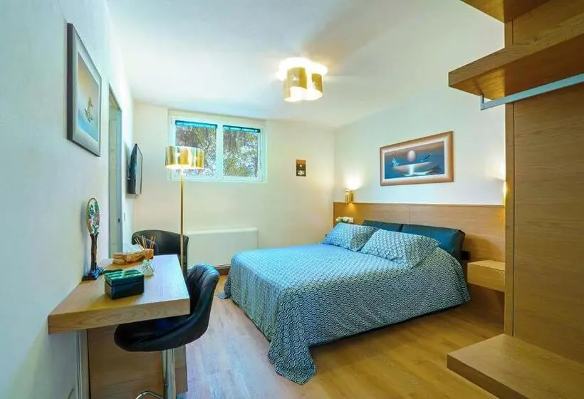 プールビュースタンダードルーム, Villa Vittoria B&b   Wellness