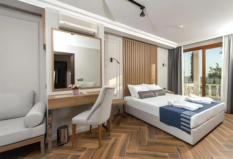 デラックストリプルルーム, Lucas Didim Resort