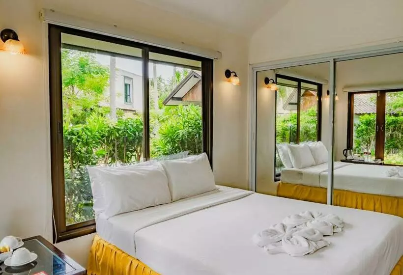 استودیو استاندارد با چشم‌انداز باغ, Am Samui Resort Taling Ngam