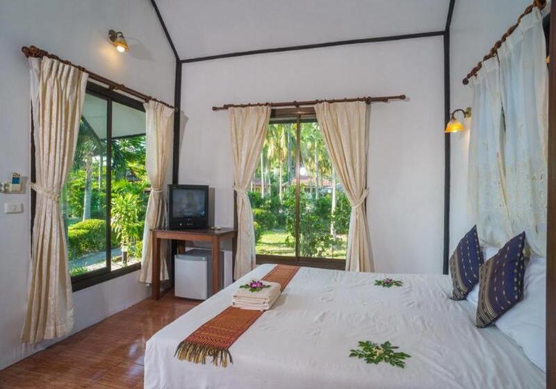 סטודיו סטנדרטי נוף לגינה, Am Samui Resort Taling Ngam