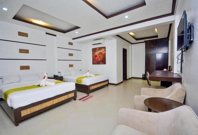 Quarto Deluxe, Bamboo Beach Resort & Restaurant