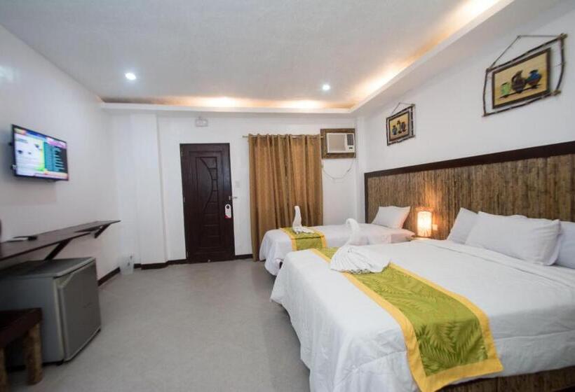 Quarto Triplo Deluxe, Bamboo Beach Resort & Restaurant