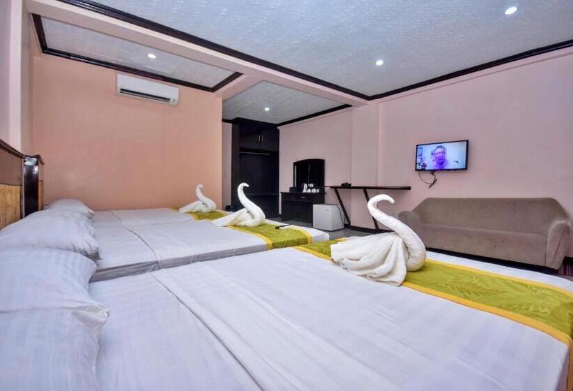 Quarto Familiar, Bamboo Beach Resort & Restaurant