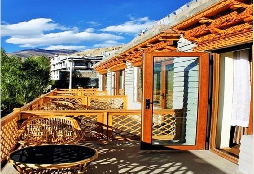 Номер Deluxe, Himalayan Residency Ladakh
