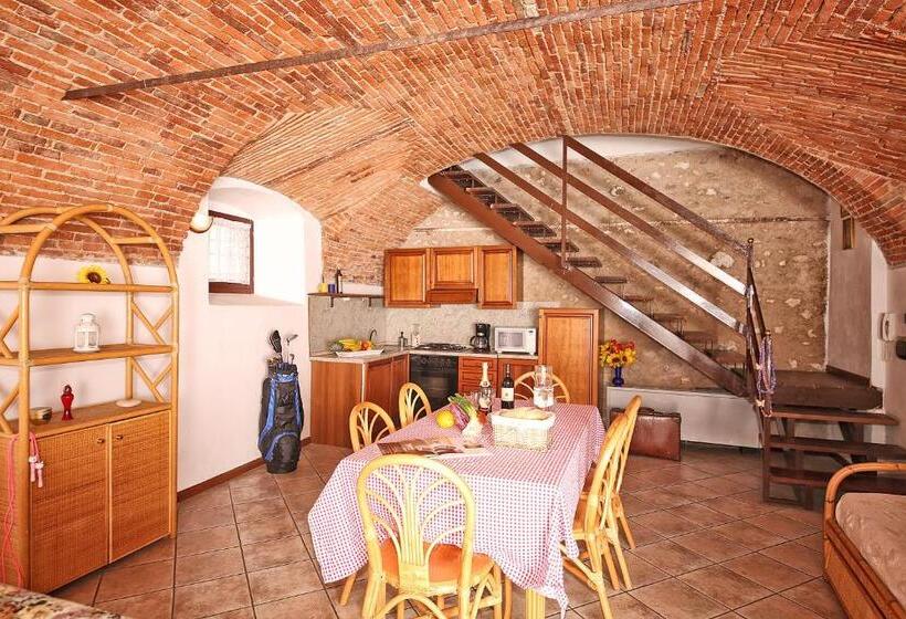 شقة غرفتين, Il Colombaro