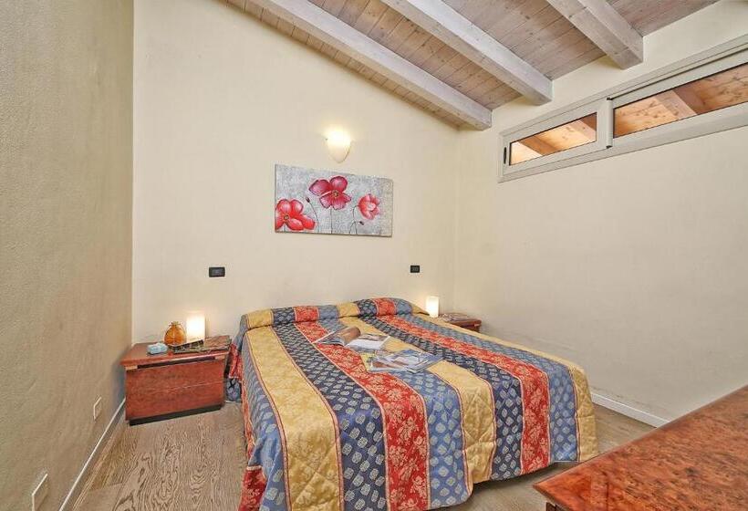 דירת חדר סופריור, Il Colombaro