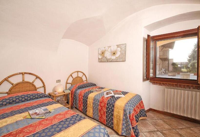 شقة 3 غرف, Il Colombaro