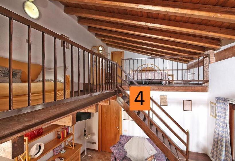 Апартаменты 3 Спальни, Il Colombaro