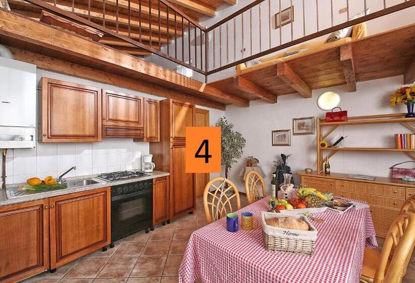 شقة 3 غرف, Il Colombaro